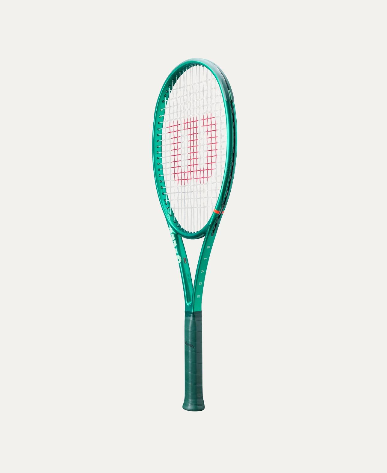 Blade 98 16x19 V10 Tennis Racket